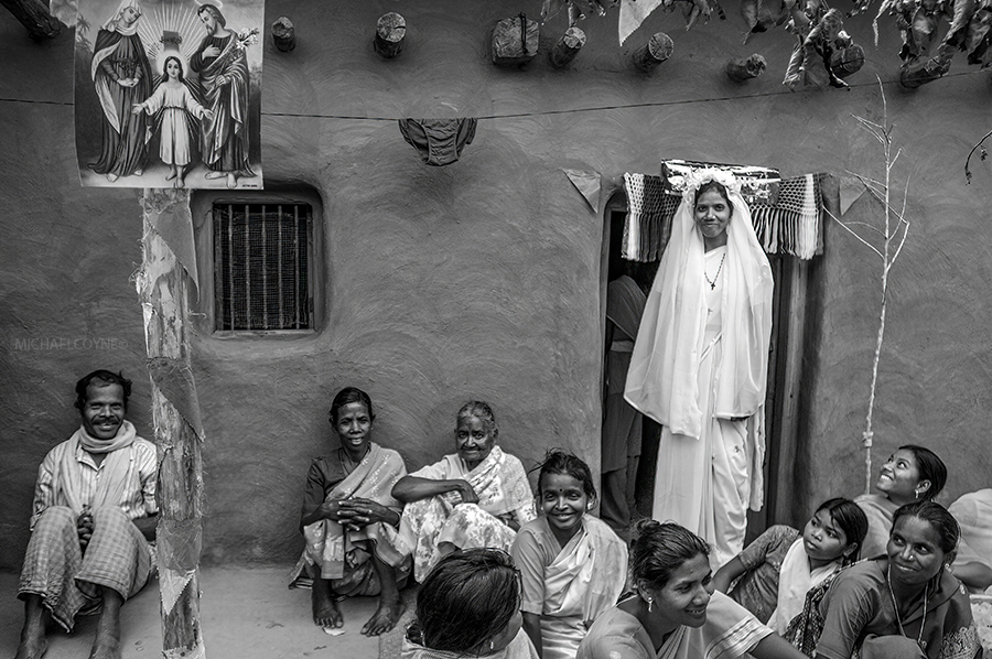 Wedding party at the groom’s home. Mahuadanr, Bihar, India